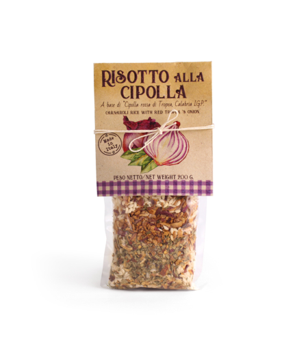 RISOTTO ALLA CIPOLLA A base di "Cipolla rossa di Tropea, Calabria 1GP." CARVAROLI RICE WITH RED TRAP 1'S ONION